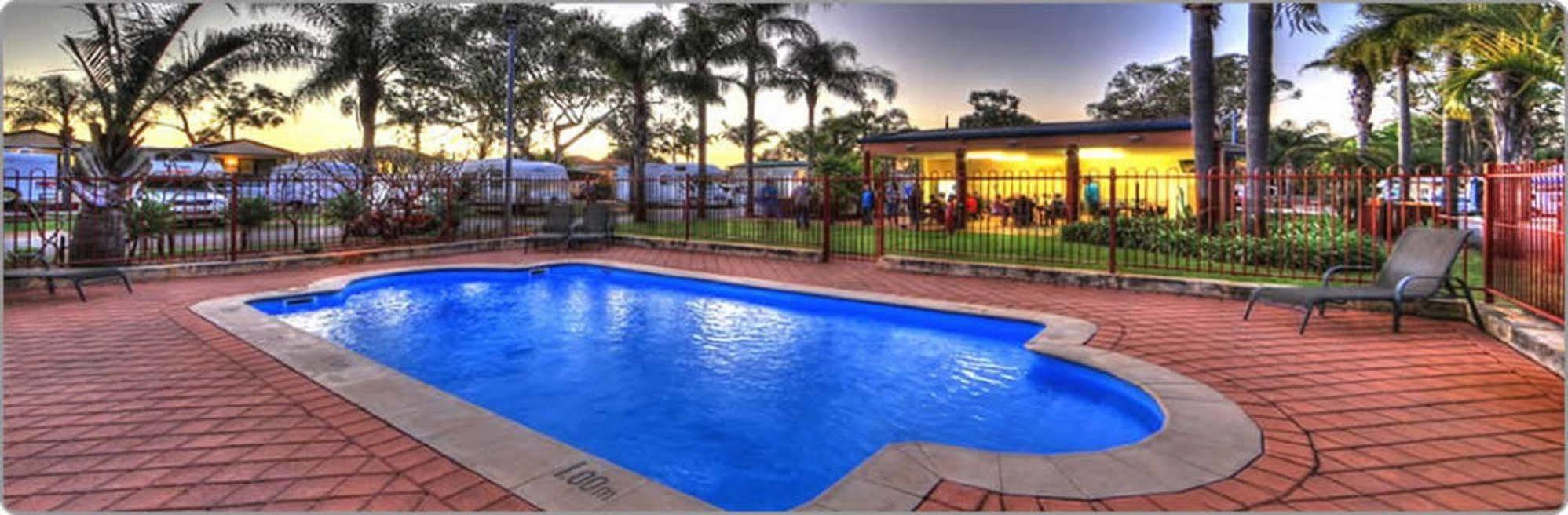 Central Caravan Park Perth Exteriör bild