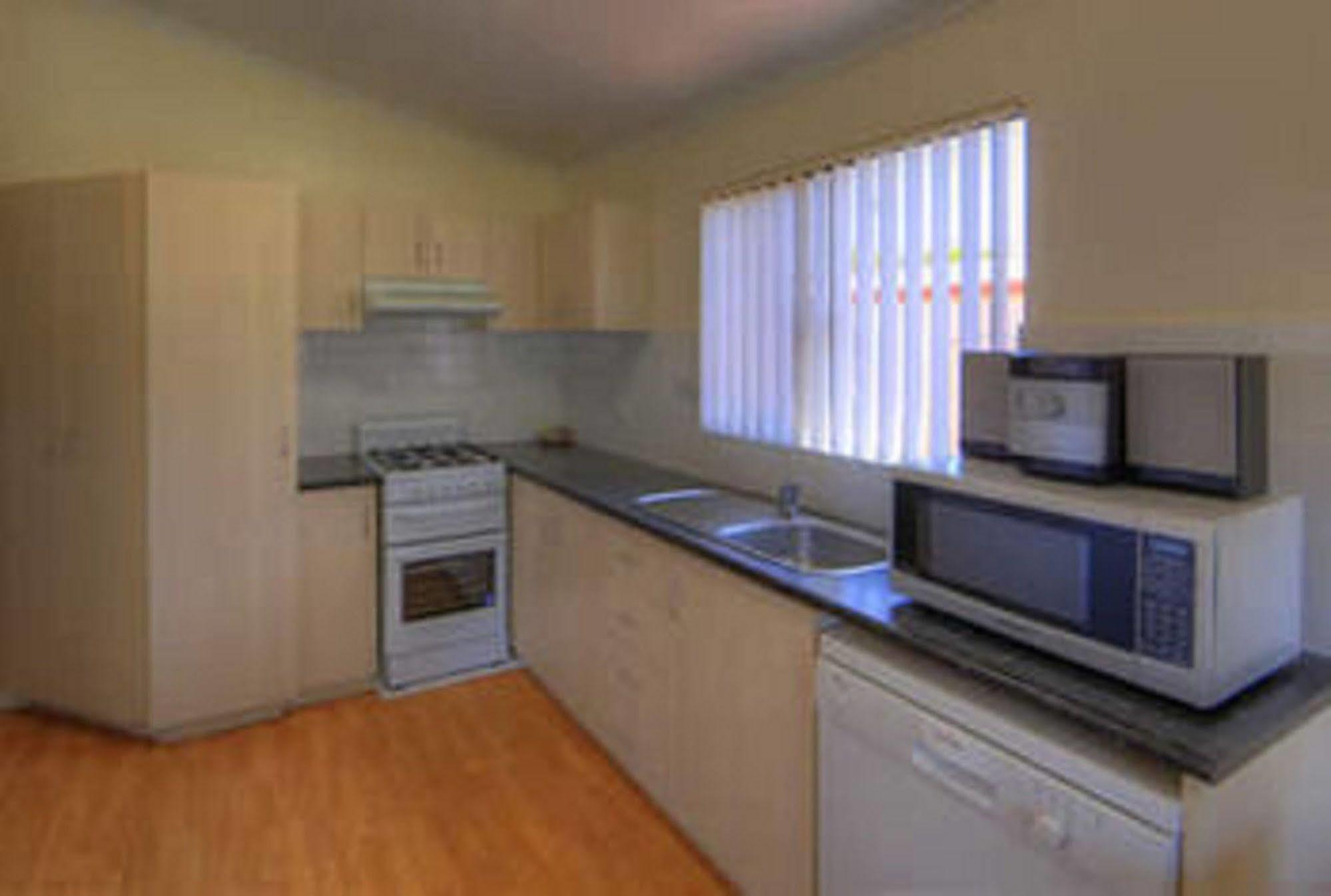 Central Caravan Park Perth Exteriör bild